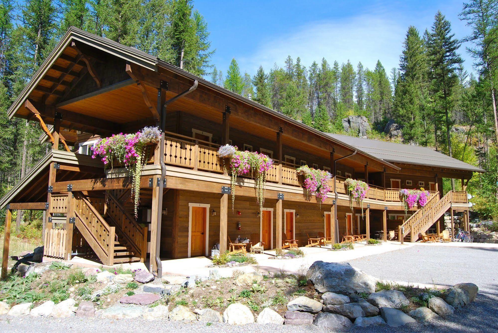 Glacier Guides Lodge West Glacier Kültér fotó
