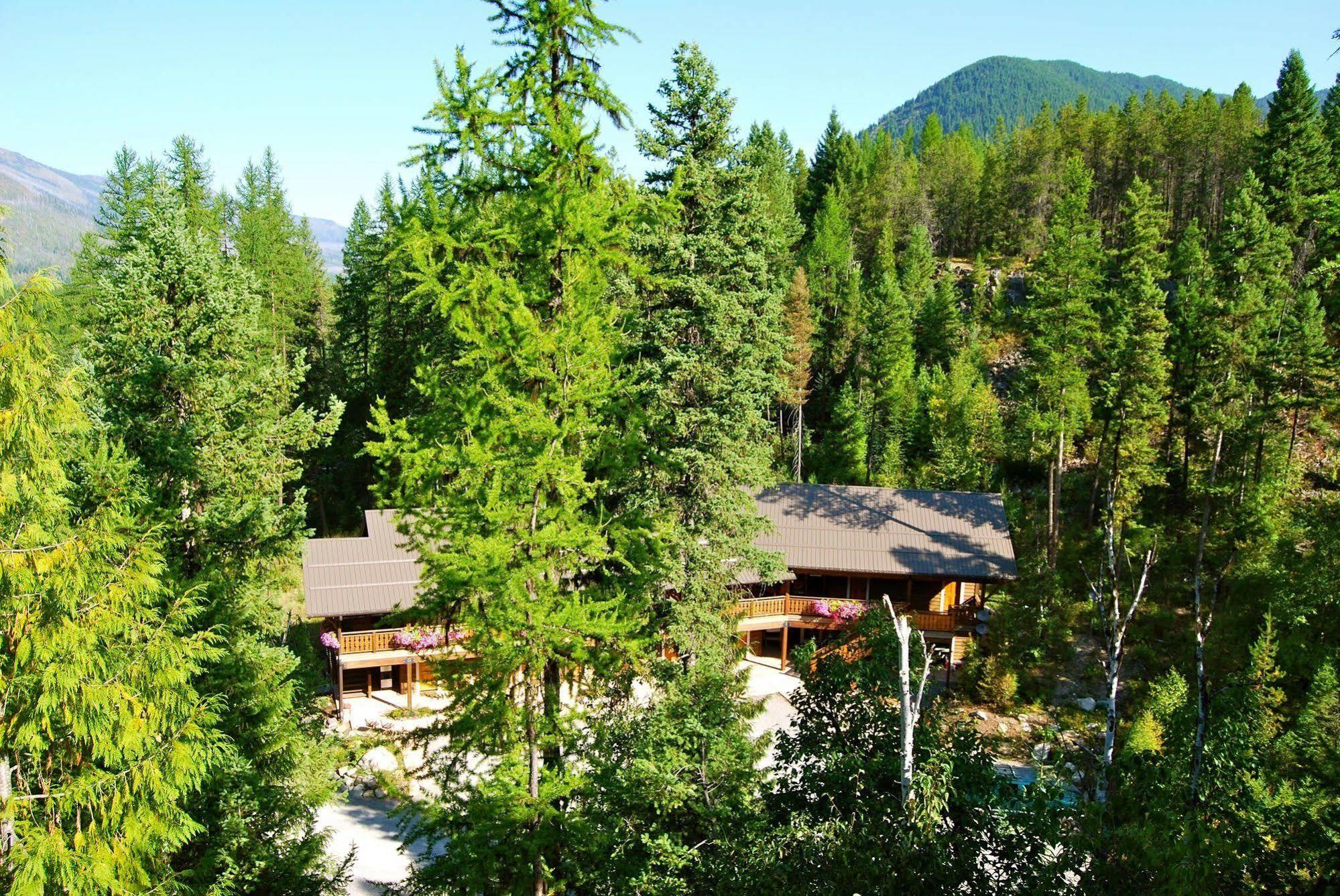 Glacier Guides Lodge West Glacier Kültér fotó
